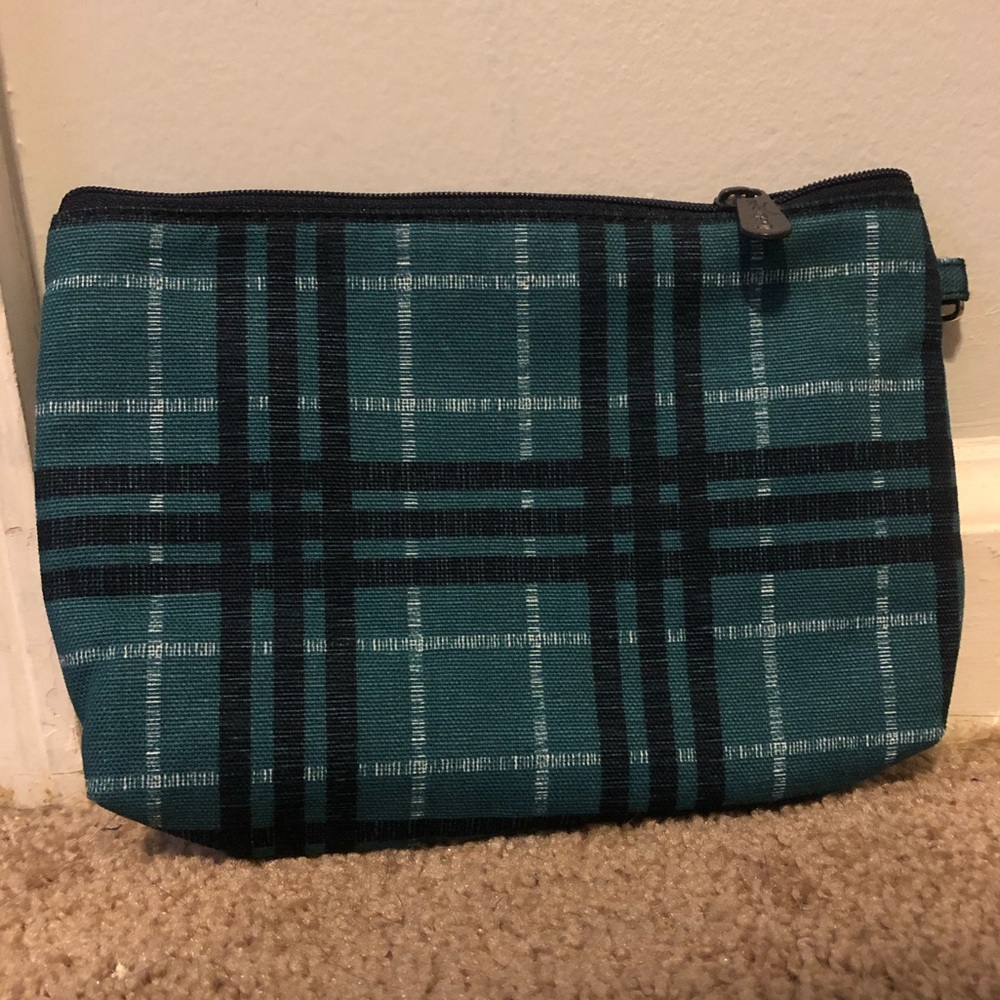 Thirty-One Zipper Pouch